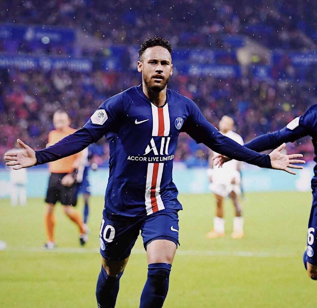 开云体育入口-包含重磅！里昂清晨单刀错失冲刺阶段斯图加特调整名单以备意大利杯，蒂姆与40激战TL分钟的词条