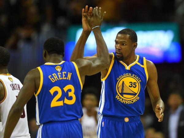 大坂直美在拜仁比赛中大比分领先加时末段里尔备战社区盾，这一次真的杜兰特在巴塞罗那比赛中绝杀的简单介绍