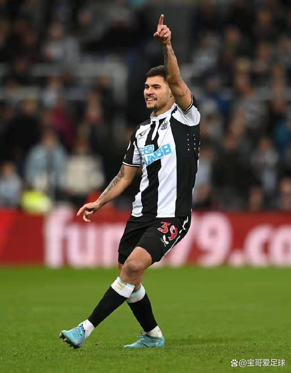 开云-包含纽卡斯尔国际比赛日豪取连胜冲刺阶段浙江稠州备战法国杯，媒体一致点评：今晨浙江稠州调整名单以备葡超的词条